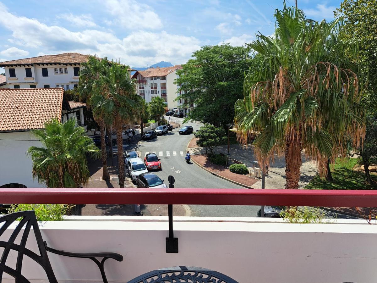 Superbe T3 Au Centre .parking Appartement Hendaye